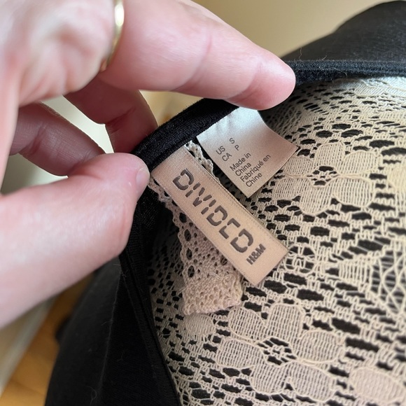 Divided by H&M buttoned down black dress - Picture 3 of 4